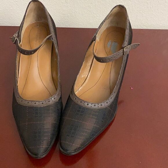 🎁🎁ROCKPORT BROWN PLAID DESIGN!!🎁🎅🏻  - Picture 2 of 7